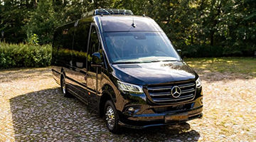 minibus for hire in Budapest - reliable